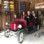 En voiture au village du Bournat